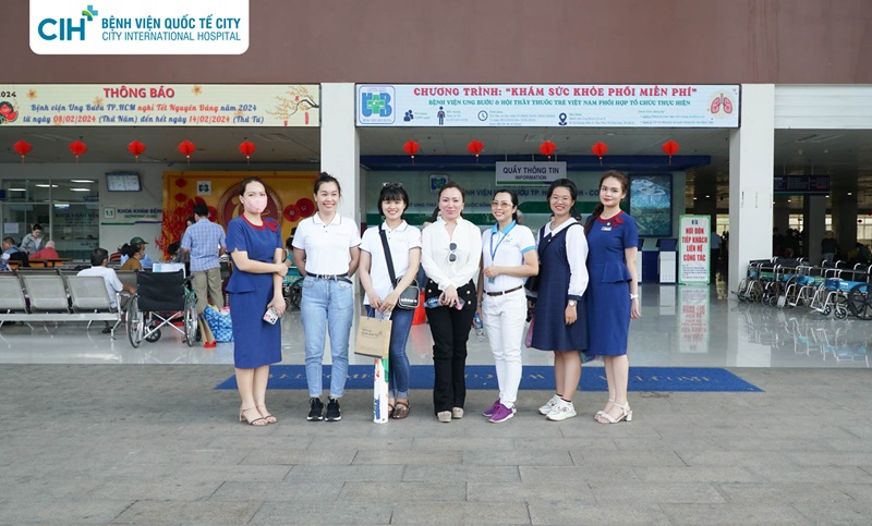 CIH thăm và tặng quà cho bệnh nhi Bệnh viện Ung Bướu TP.HCM CIH thăm và tặng quà cho bệnh nhi Bệnh viện Ung Bướu TP.HCM