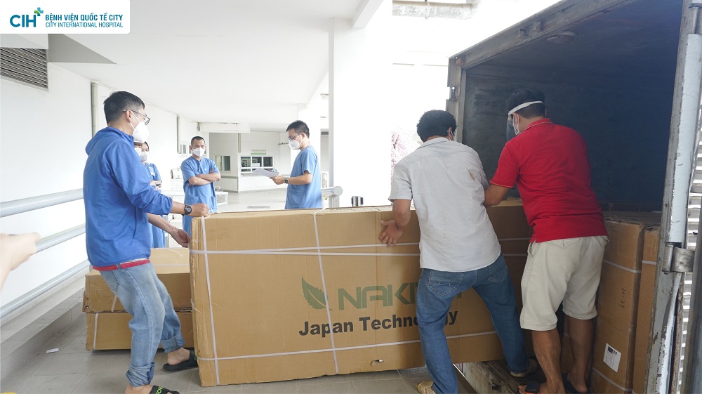 Công ty IFF Holding kính tặng Trung tâm Hồi sức tích cực Covid-19 20 giường bệnh