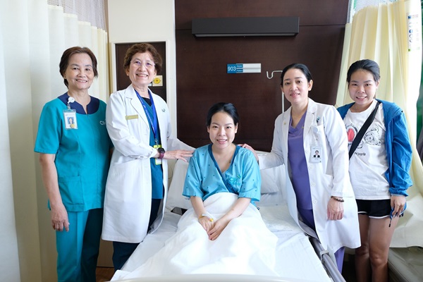 Cứu sống sản phụ bị nhau cài răng lược thể nặng