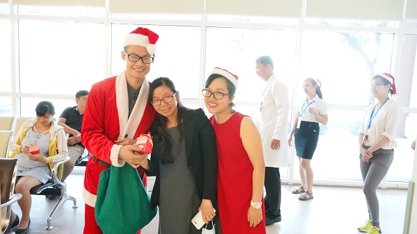 giang sinh vui ve tai benh vien quoc te city 66f8f90c8121a