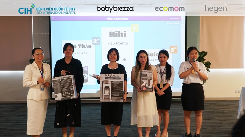 Hội thảo “Sinh thường hay sinh mổ” thu hút gần 200 mẹ bầu tham dự Hội thảo “Sinh thường hay sinh mổ” thu hút gần 200 mẹ bầu tham dự