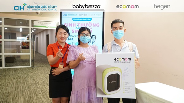 Hội thảo “Sinh thường hay sinh mổ” thu hút gần 200 mẹ bầu tham dự Hội thảo “Sinh thường hay sinh mổ” thu hút gần 200 mẹ bầu tham dự