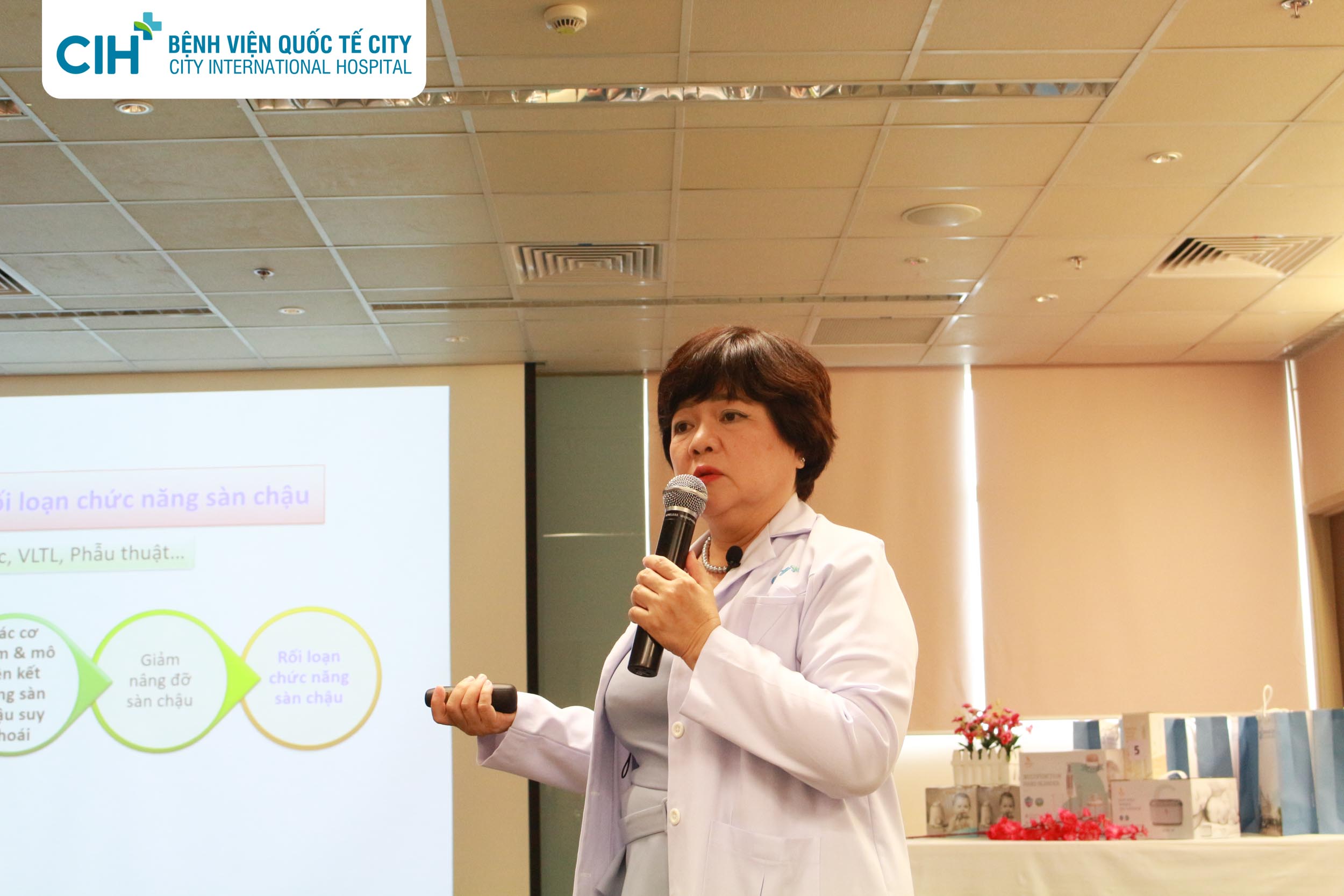 Hội thảo “Ứng dụng Laser làm trẻ hóa vùng kín" thành công tốt đẹp