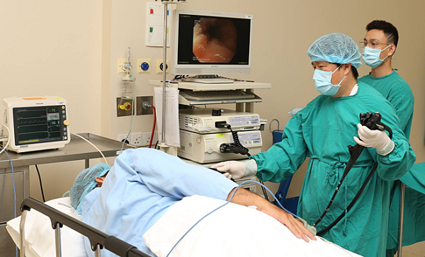 Mỗi năm hơn 14.000 người Việt phát hiện bị ung thư đại trực tràng 2 moi nam hon 14 000 nguoi viet phat hien bi ung thu dai truc trang 66f81e3e40c7d