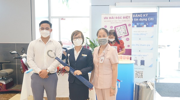 Món quà ngọt ngào dành tặng khách hàng và nhân viên CIH 4 mon qua ngot ngao danh tang khach hang va nhan vien cih 66f8f214dbd1d