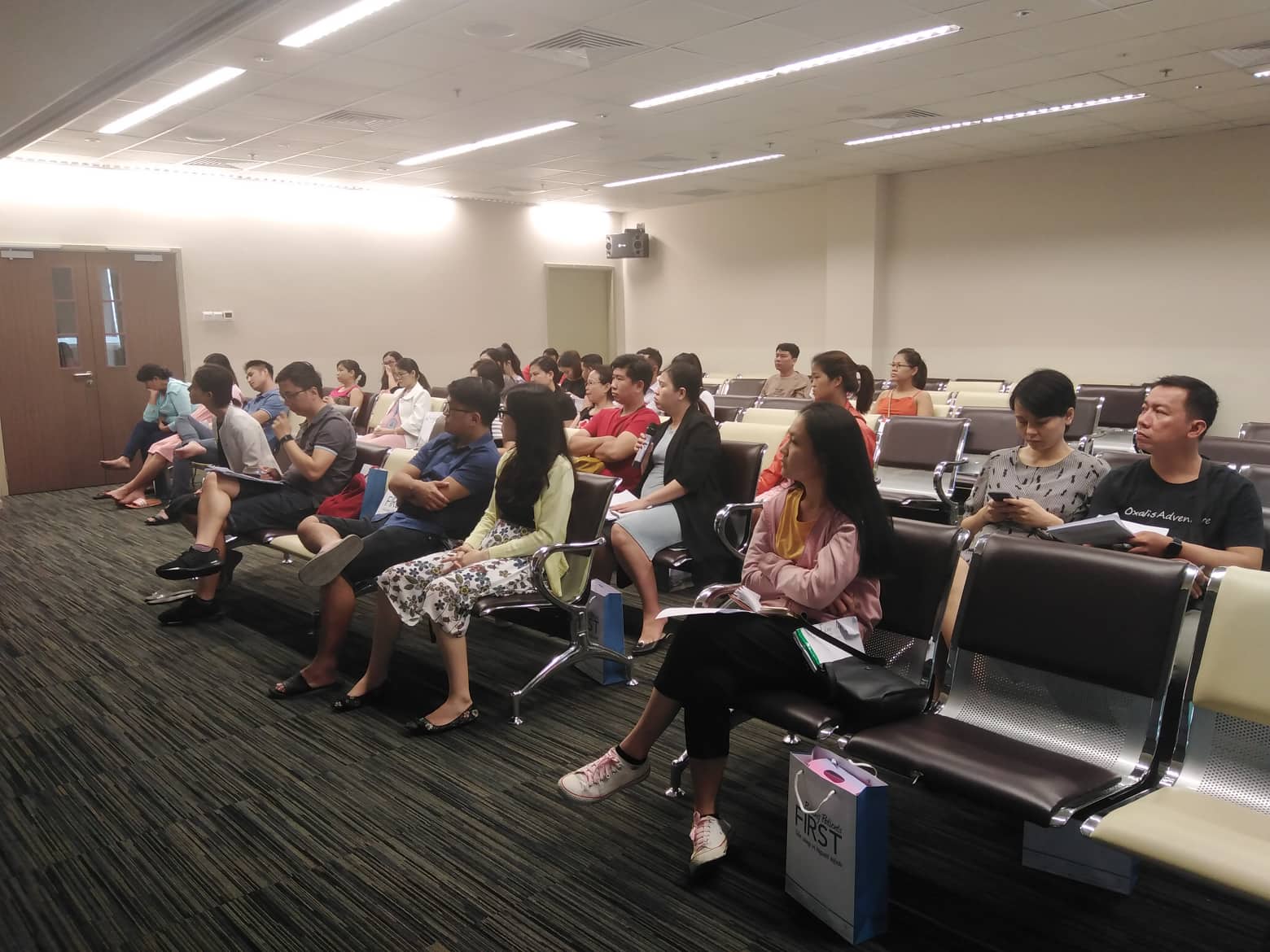 Rộn ràng với chương trình tiền sản dưỡng thai khỏe mạnh 