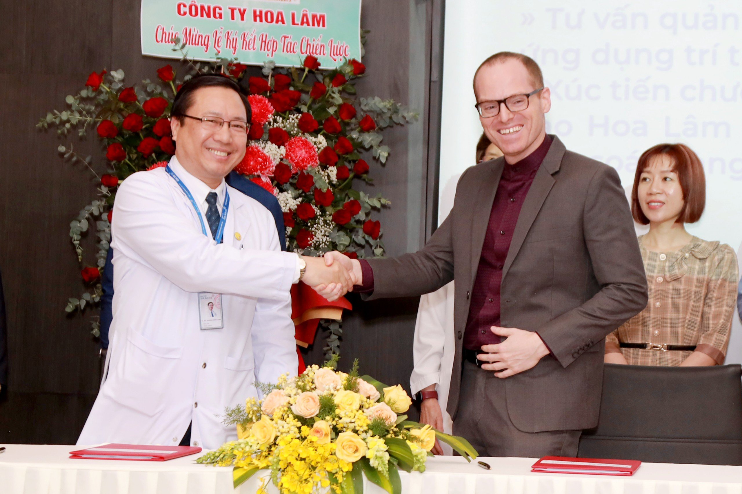 Tập đoàn Hoa Lâm và Siemens Healthineers ký kết hợp tác chiến lược Tập đoàn Hoa Lâm và Siemens Healthineers ký kết hợp tác chiến lược