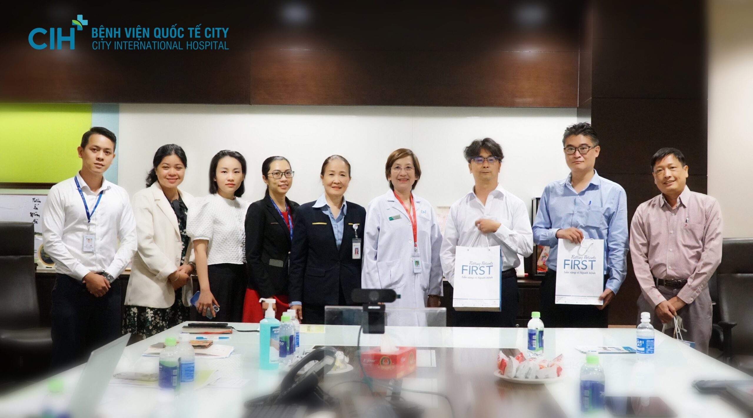 riển khai hệ thống “phục hồi chức năng”, “chăm sóc sức khỏe” của người Nhật tại Bệnh viện Quốc tế City. riển khai hệ thống “phục hồi chức năng”, “chăm sóc sức khỏe” của người Nhật tại Bệnh viện Quốc tế City.