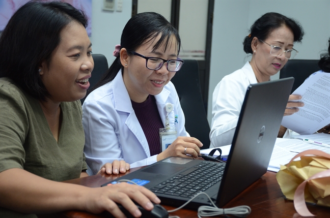 Thạc sĩ, Bác sĩ Trần Thị Mai Thy đang tư vấn trực tuyến.